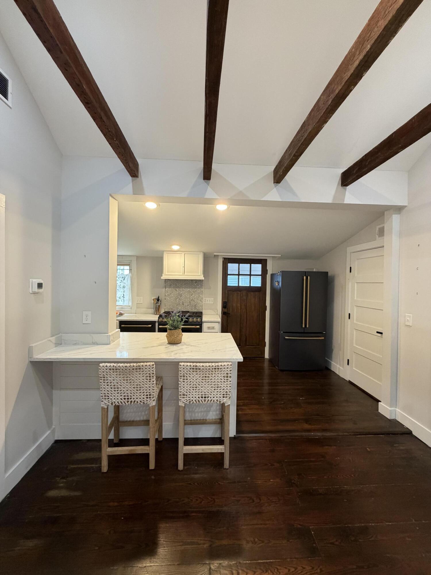 15 Line Street