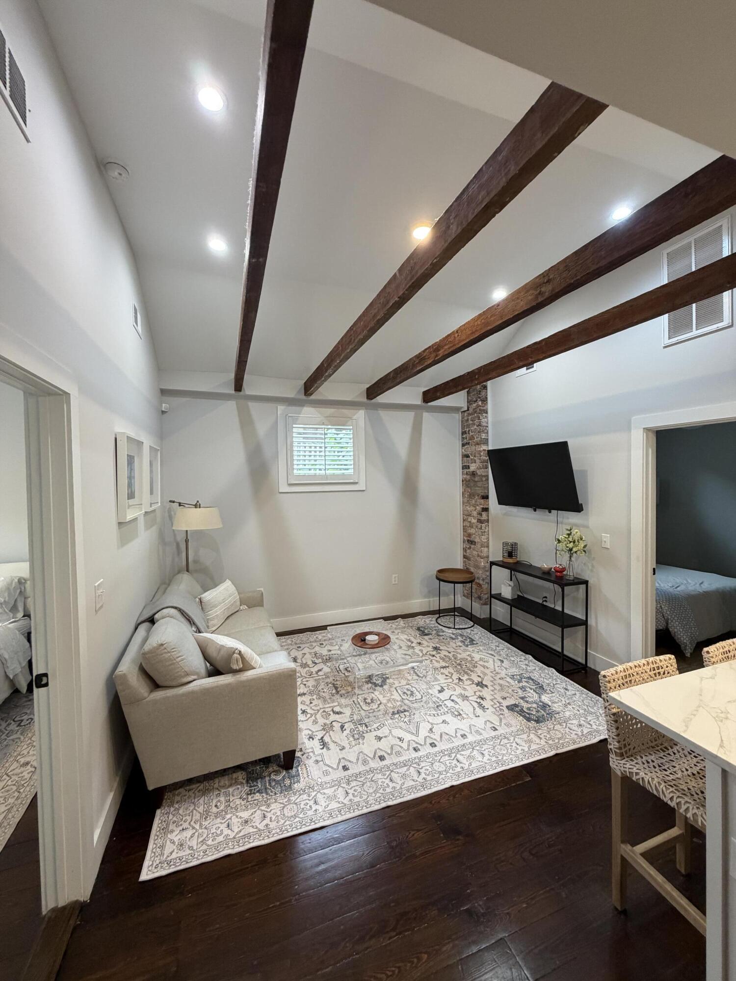 15 Line Street