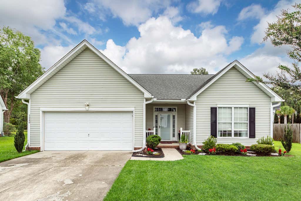 Photo of 1240 Creek Stone Way, Hanahan, SC 29410 (MLS # 26017805)