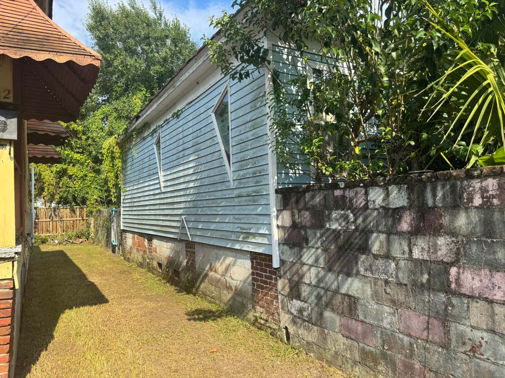 Photo of 10 S Enston Avenue, Charleston, SC 29403 (MLS # 26021682)