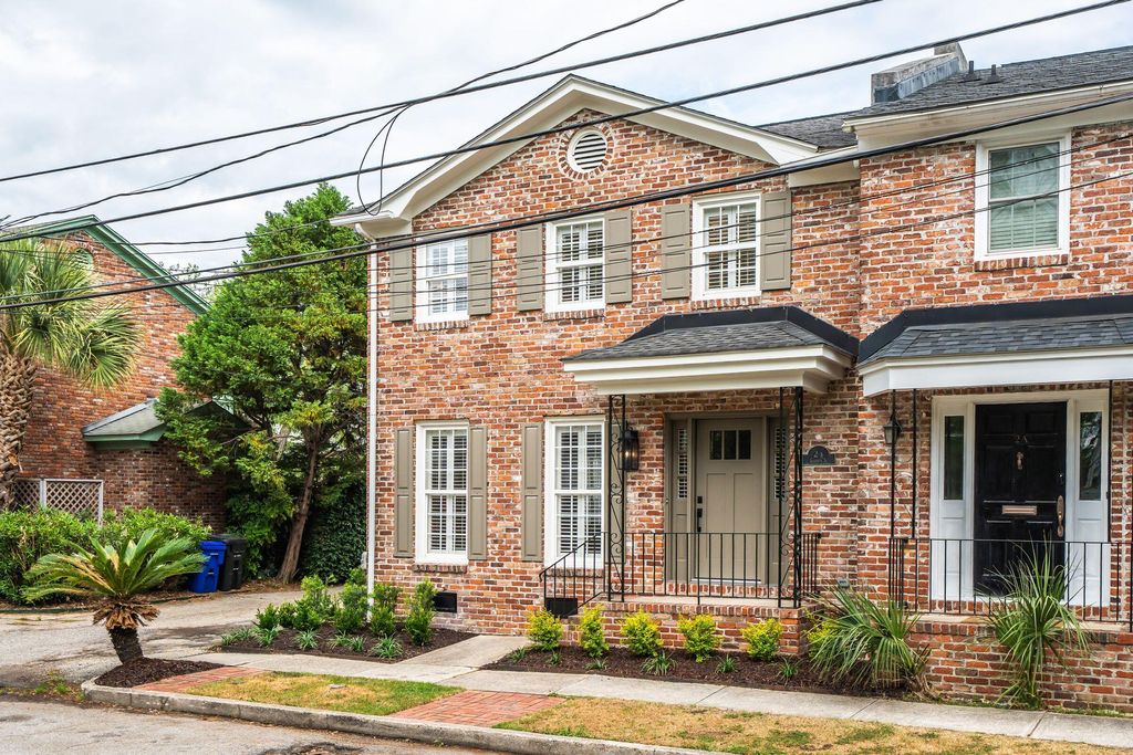 Photo of 2 Gadsden Street #B, Charleston, SC 29401 (MLS # 26012421)