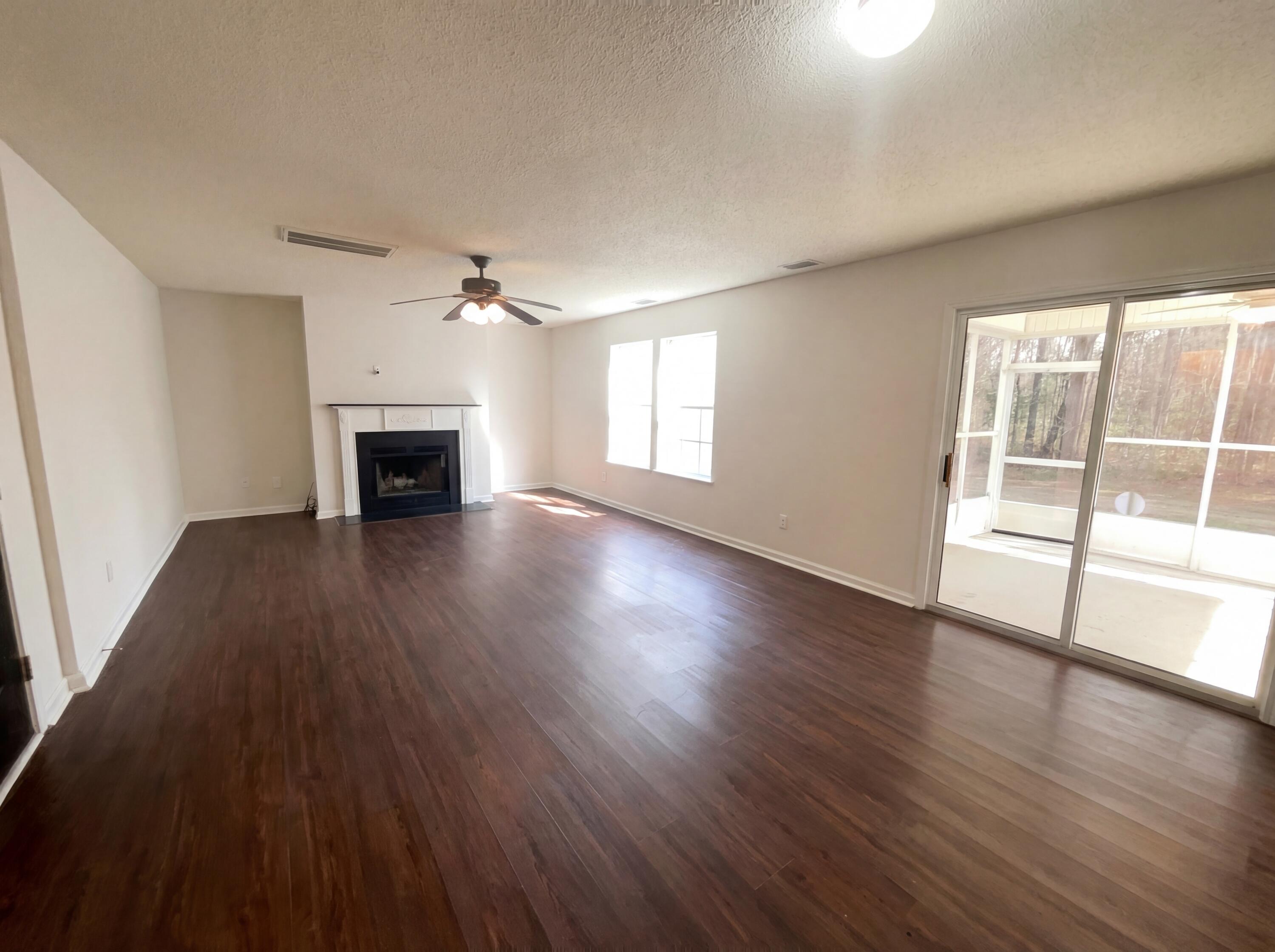 318 Aberdeen Circle