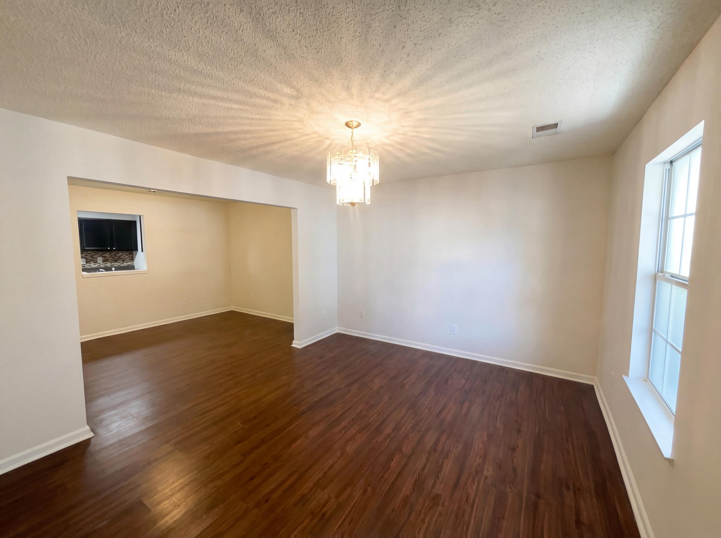 318 Aberdeen Circle