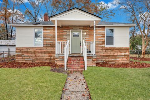 A home in North Charleston