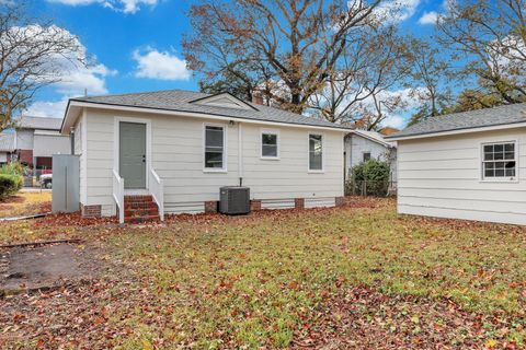 A home in North Charleston