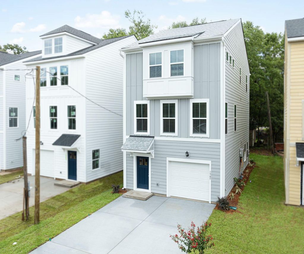 Photo of 1822 Helm Avenue, North Charleston, SC 29405 (MLS # 25031772)