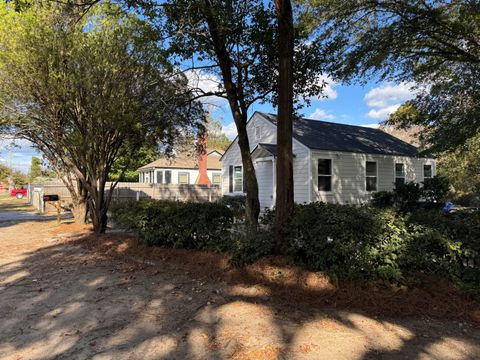 A home in North Charleston