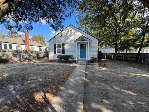 A home in North Charleston