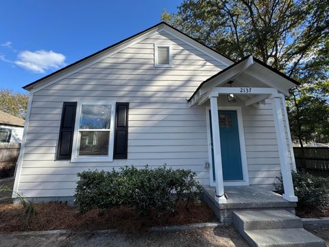 A home in North Charleston