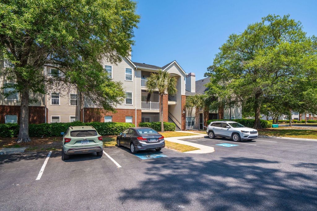 Photo of 2011 N Highway 17 #Unit 1900r, Mount Pleasant, SC 29466 (MLS # 26012037)
