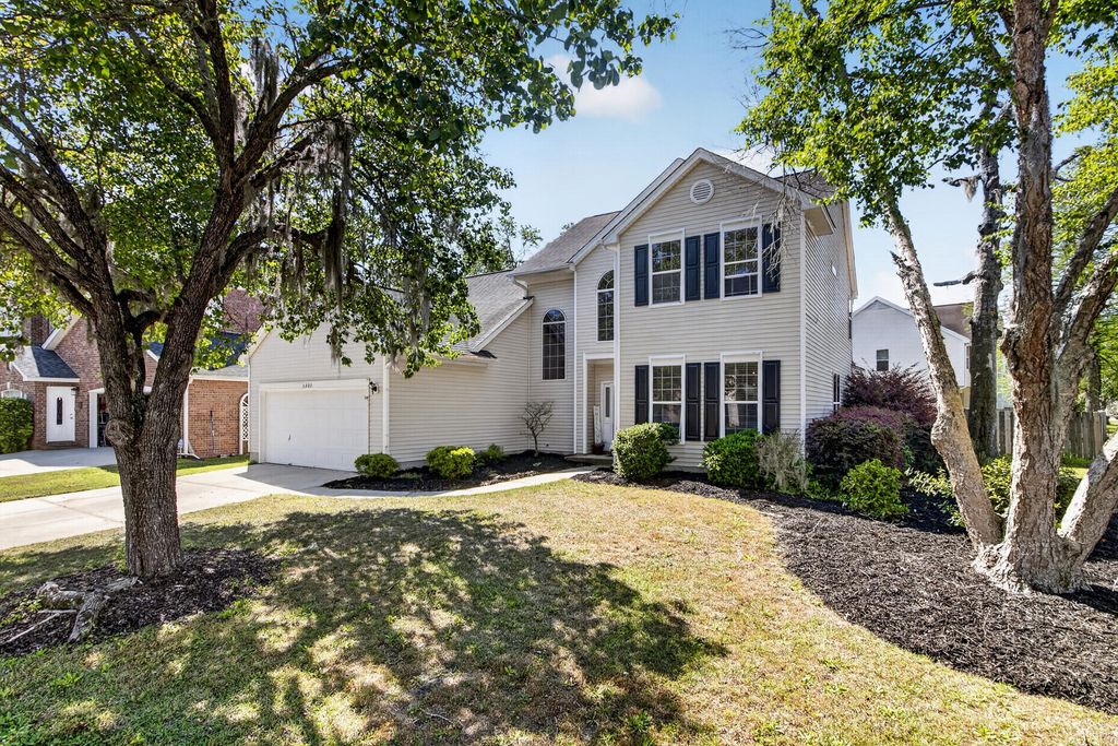 Photo of 5400 Dwight Drive, North Charleston, SC 29420 (MLS # 26010404)