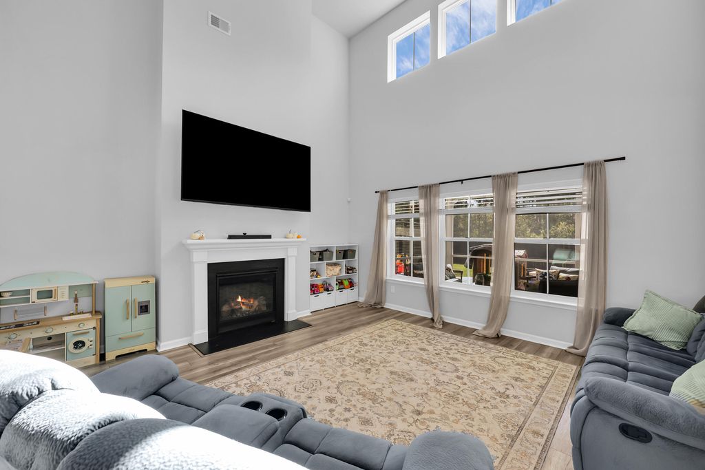 Photo of 463 Richfield Way, Summerville, SC 29486 (MLS # 25025309)