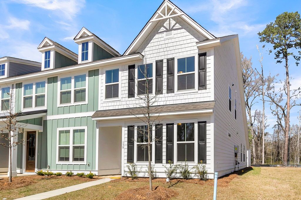 Photo of 138 Cantona Drive, Summerville, SC 29483 (MLS # 25030655)