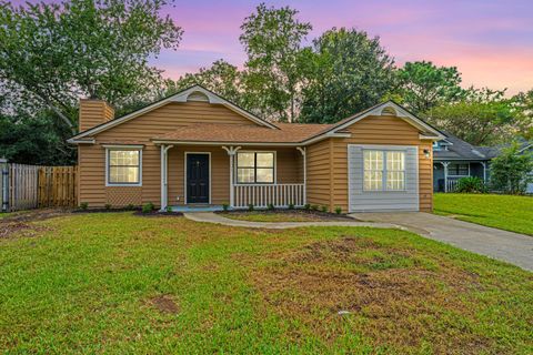 Photo of 8201 Timberidge Court, North Charleston, SC 29420 (MLS # 25027909)