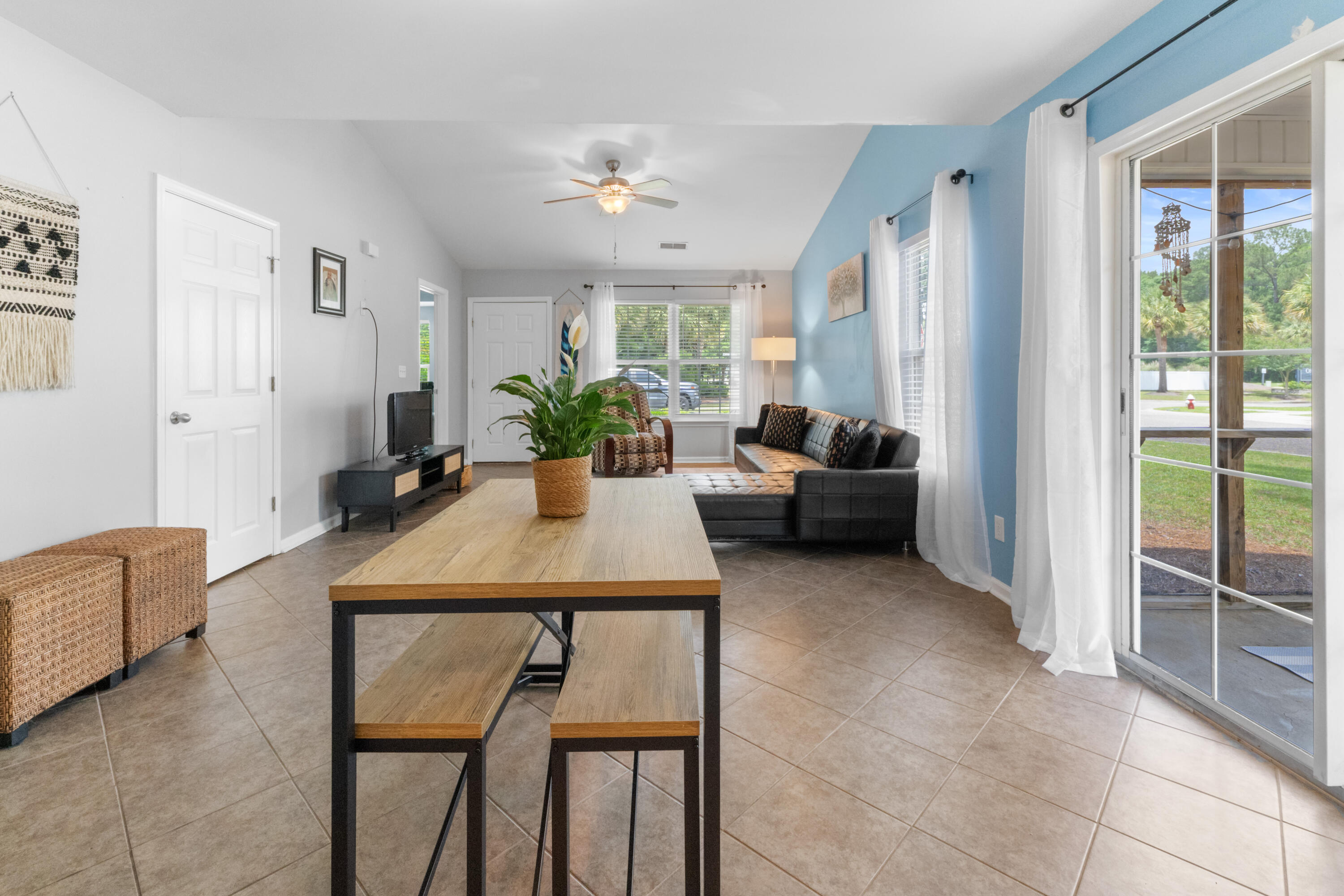 4801 Shady Tree Lane