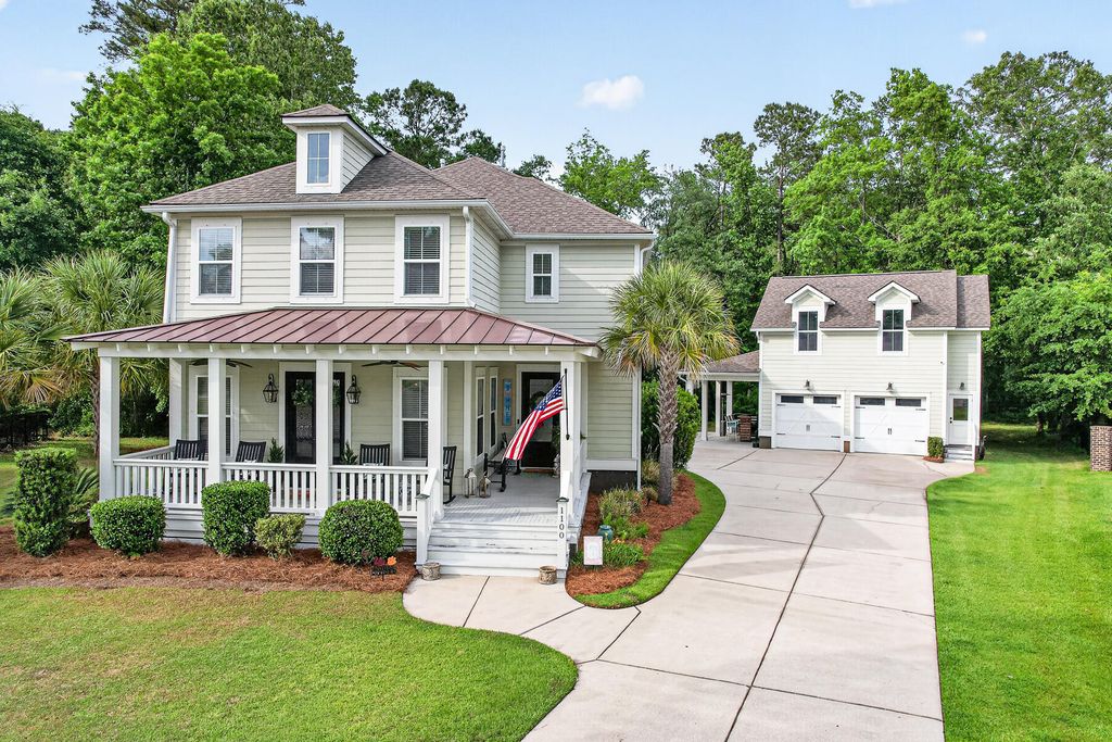 Photo of 1100 Lands End Drive, Hanahan, SC 29410 (MLS # 26012580)