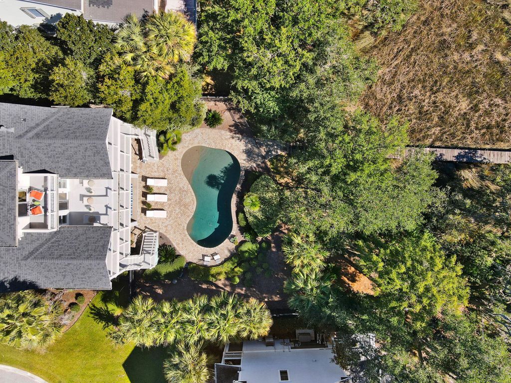 Photo of 1635 Bull Creek Lane, Charleston, SC 29414 (MLS # 25028621)