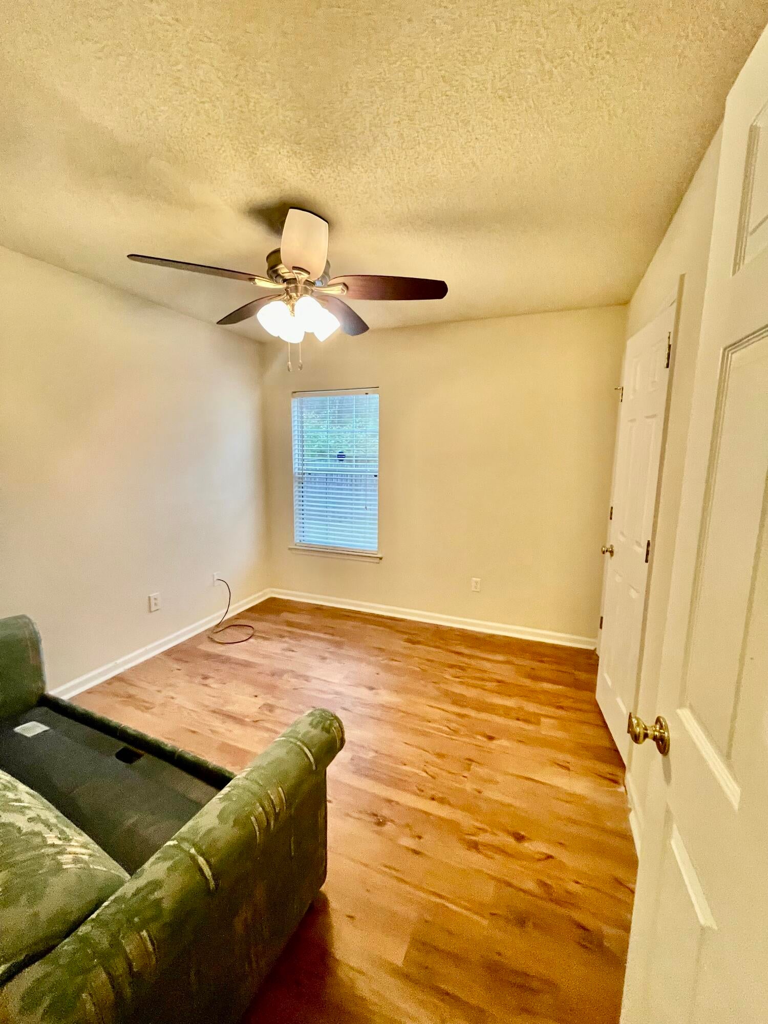 112 Mansfield Boulevard