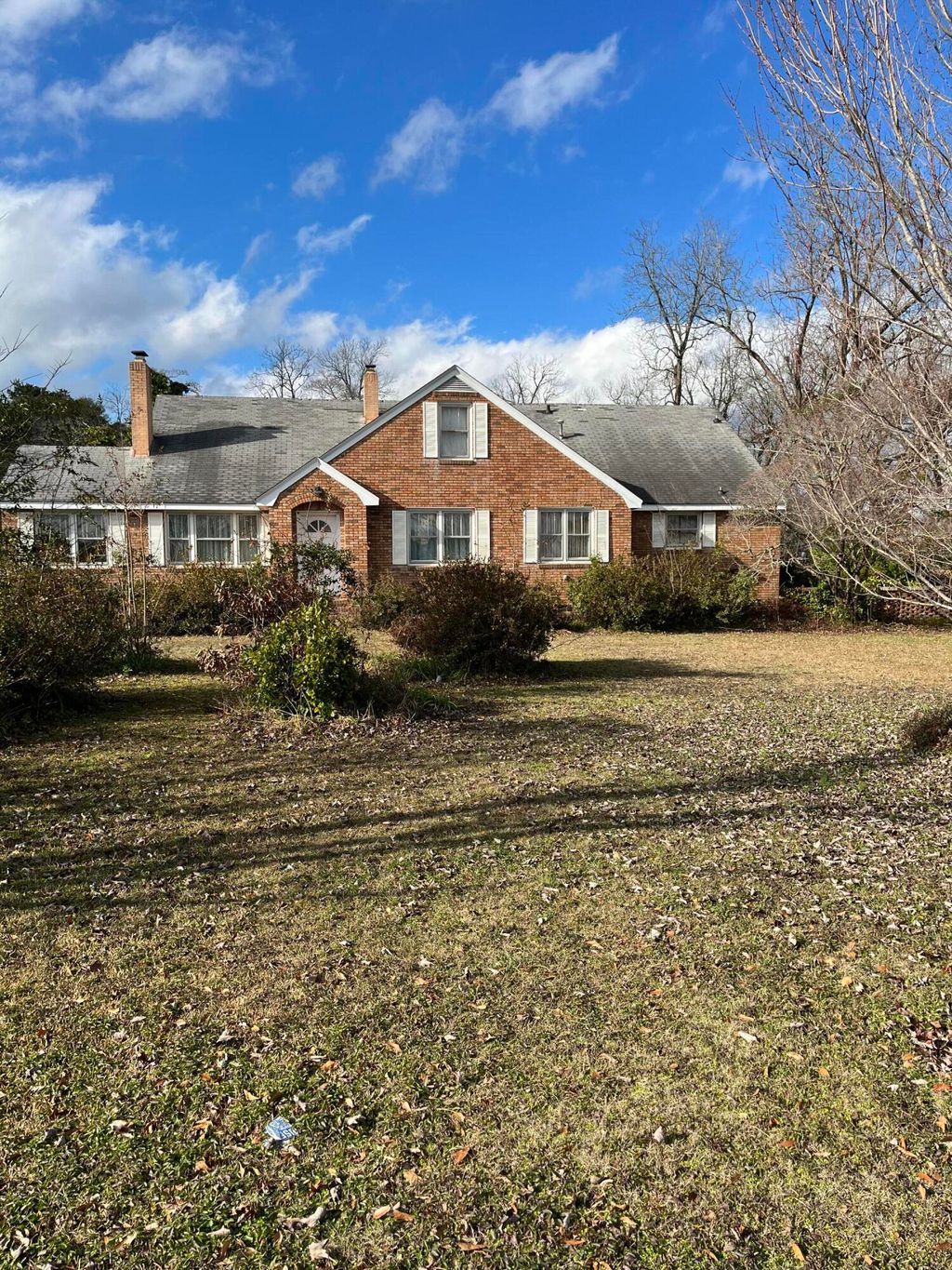 Photo of 2565 Saint Matthews Road Rd, Orangeburg, SC 29118 (MLS # 25032577)