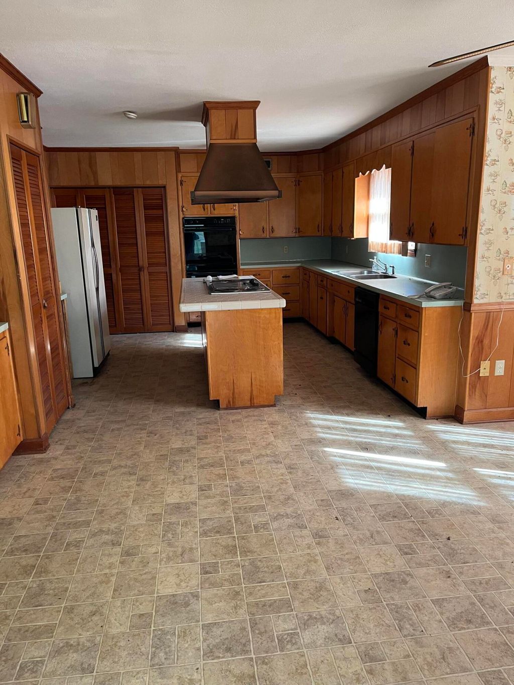 Photo of 2565 Saint Matthews Road Rd, Orangeburg, SC 29118 (MLS # 25032577)