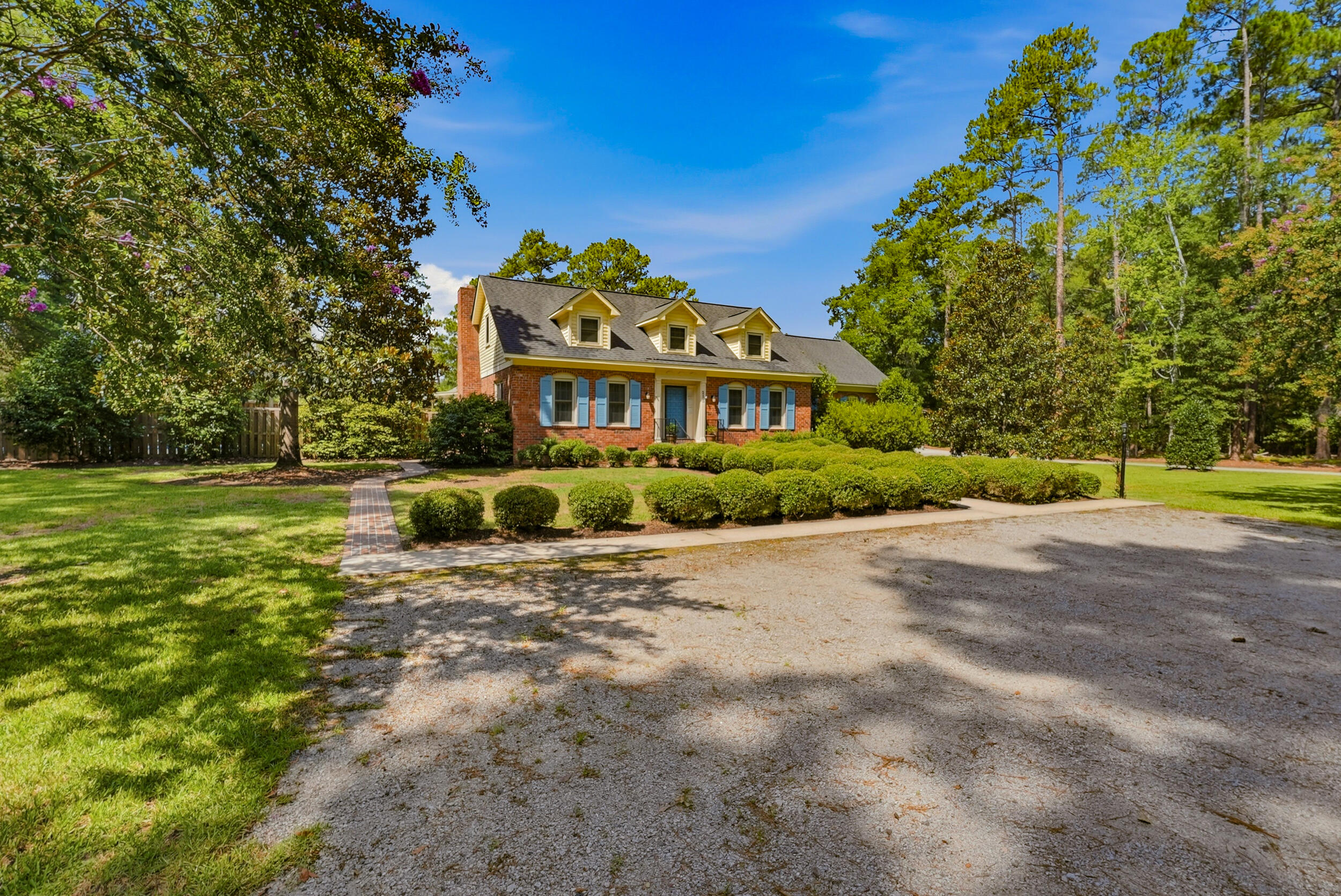 255 Longleaf Drive