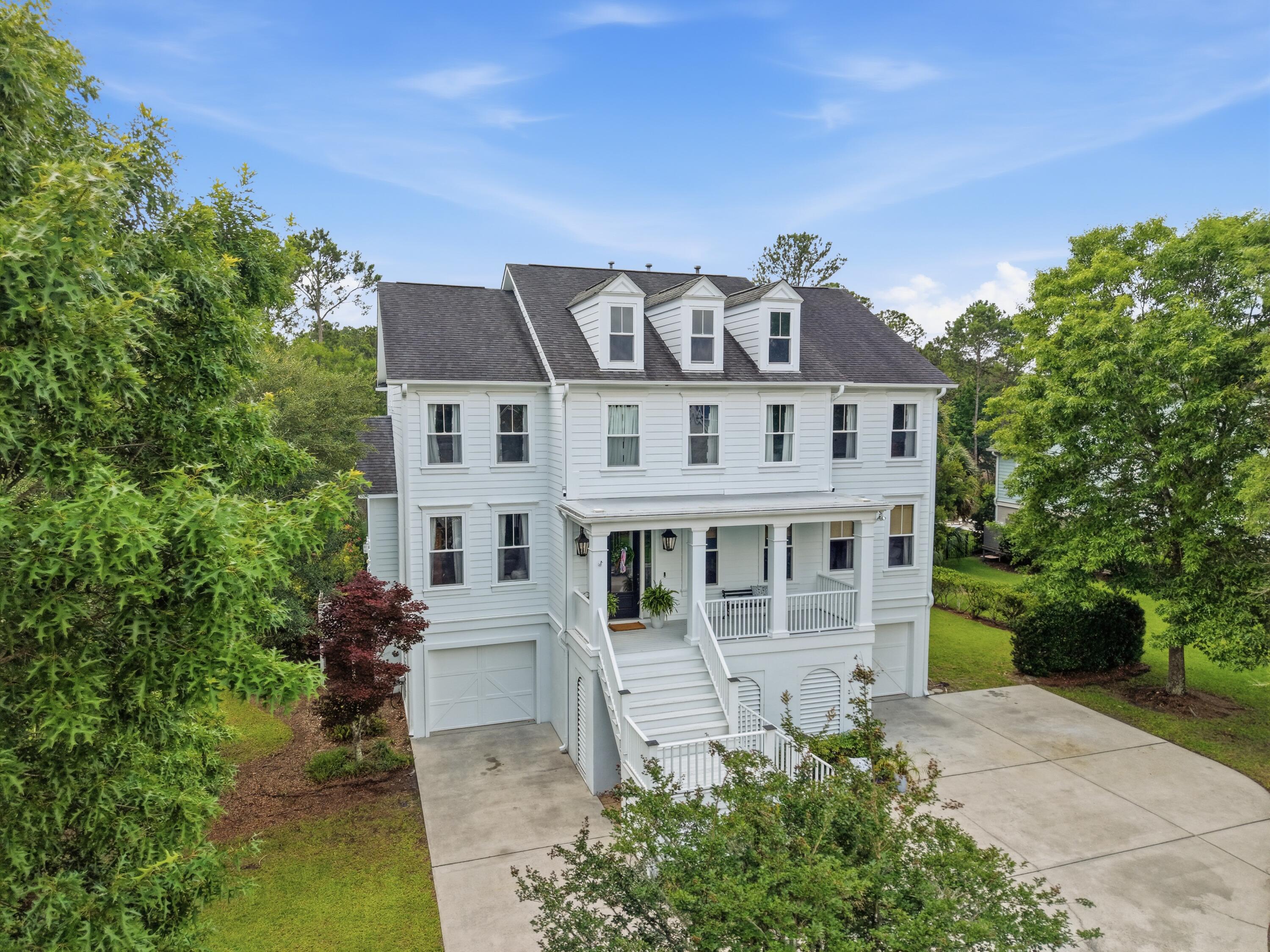 3048 Riverwood Drive