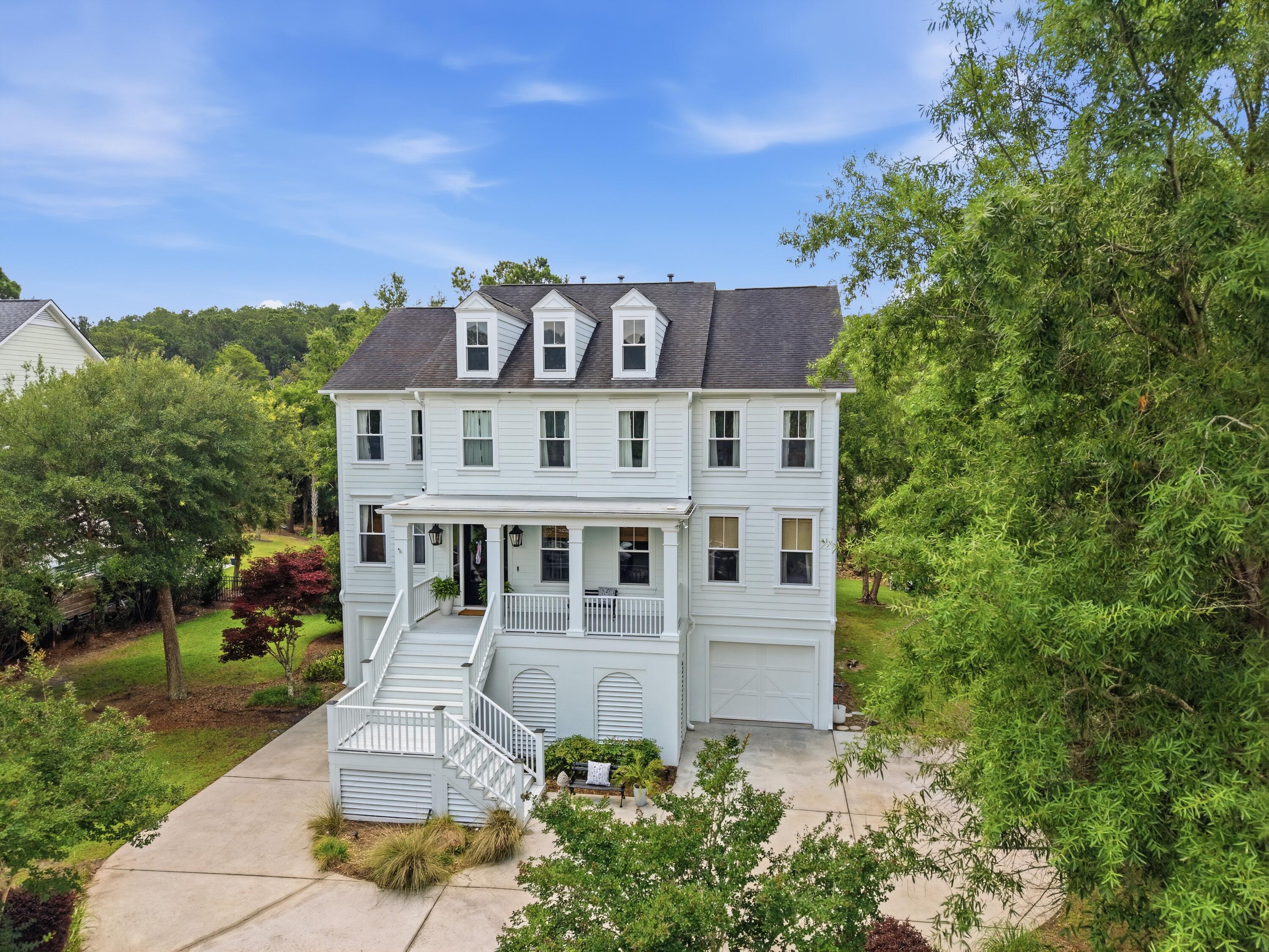 3048 Riverwood Drive