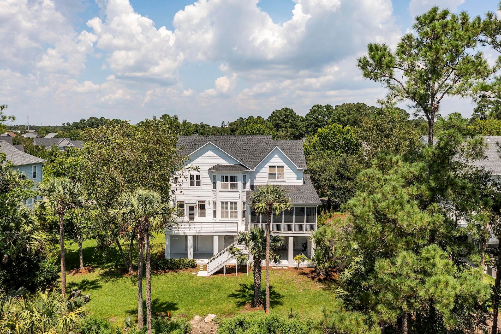 3048 Riverwood Drive