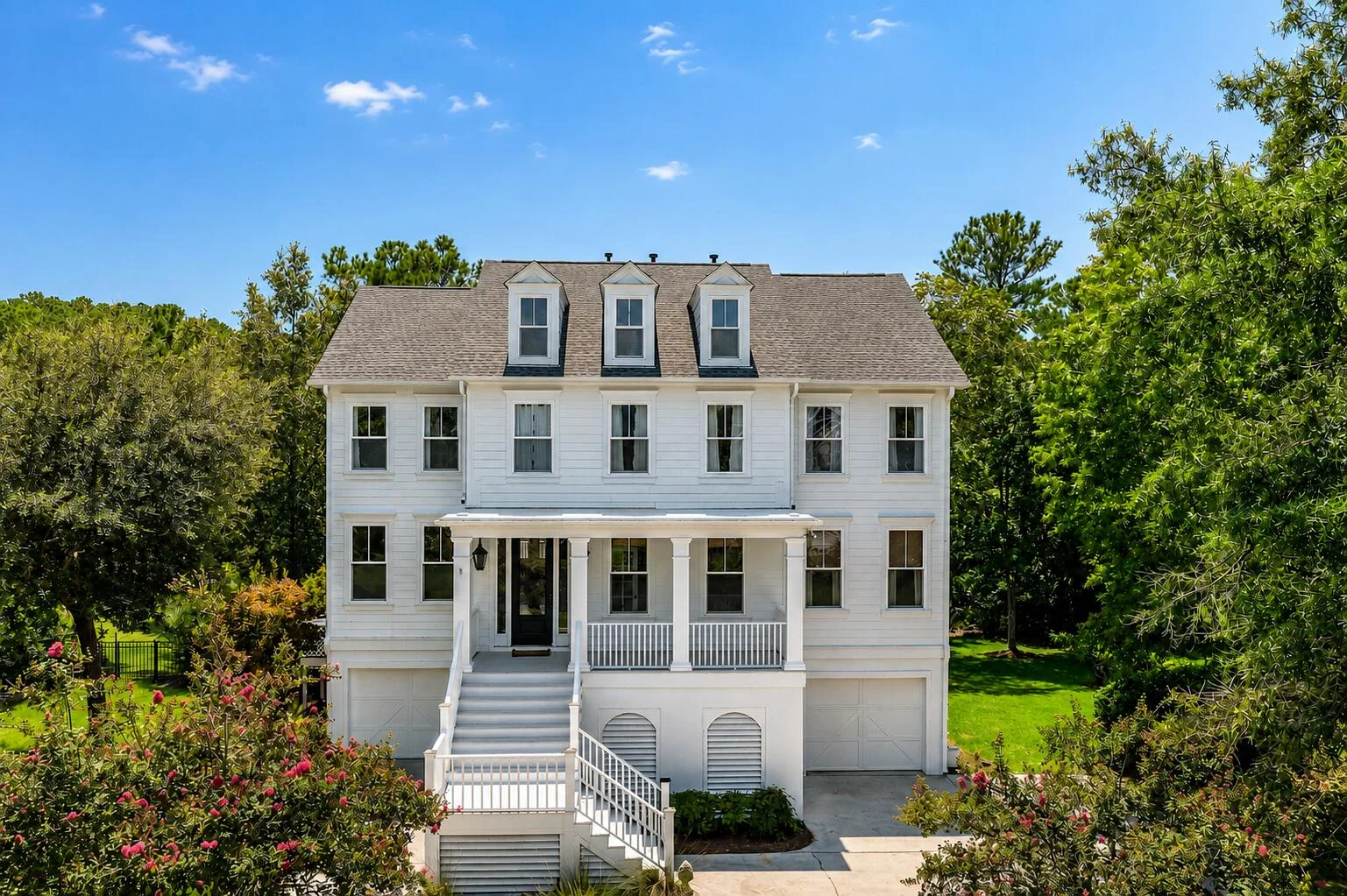3048 Riverwood Drive