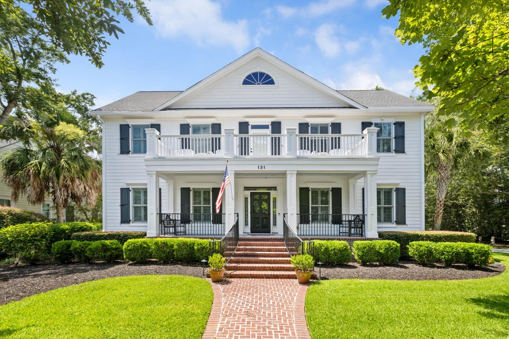 Photo of 131 Balfour Drive, Charleston, SC 29492 (MLS # 26026975)