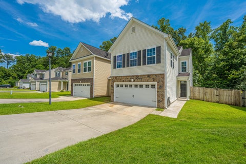 Photo of 136 Dream Street, Summerville, SC 29483 (MLS # 26018483)