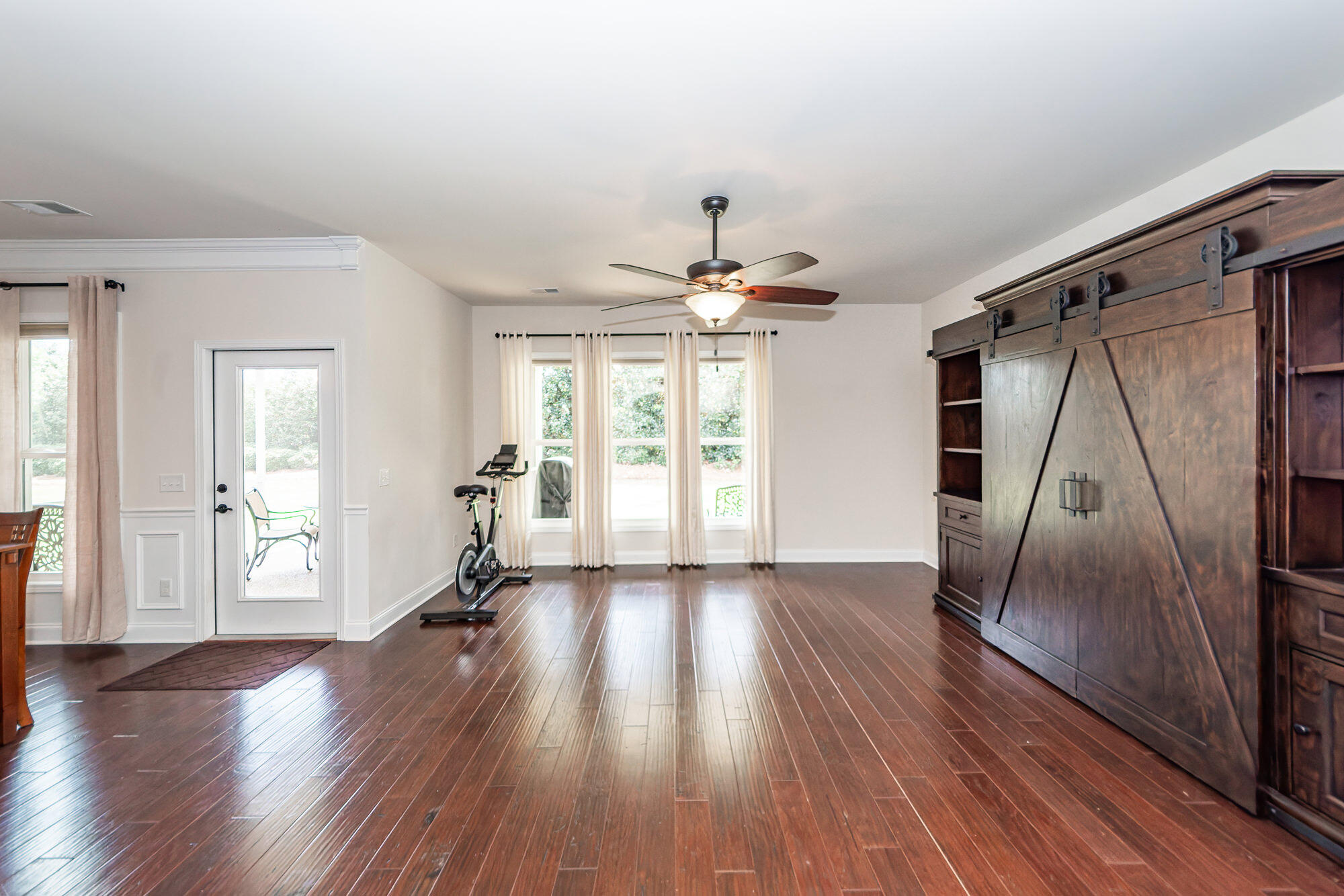 477 Eastern Isle Avenue