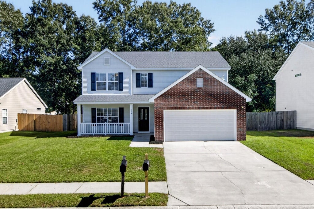 Photo of 114 Elbow Circle, Goose Creek, SC 29445 (MLS # 26029090)