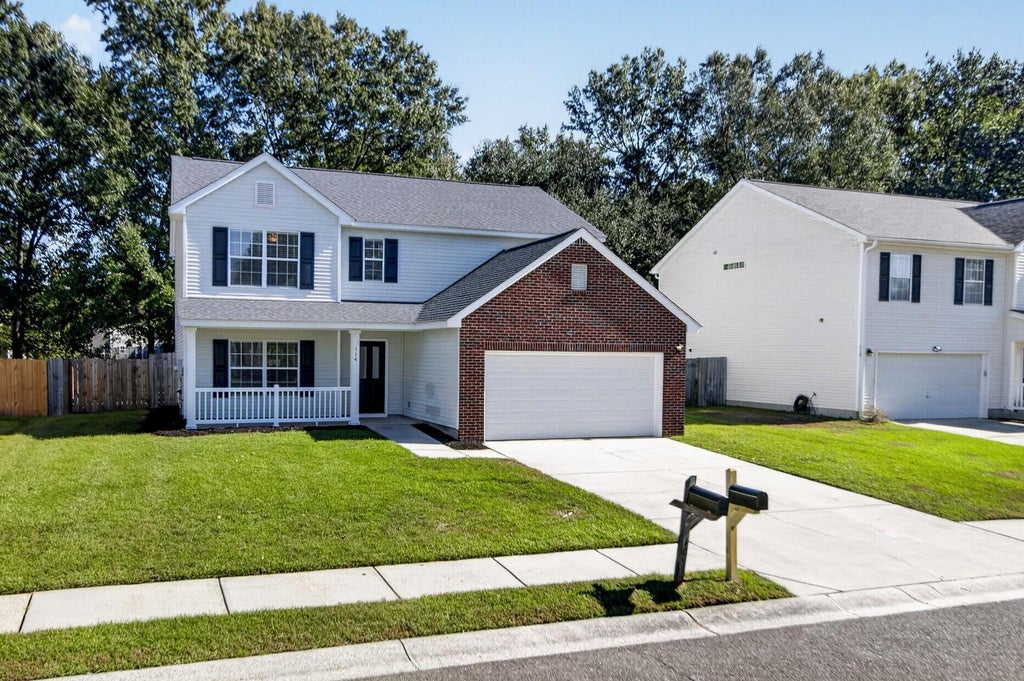 Photo of 114 Elbow Circle, Goose Creek, SC 29445 (MLS # 26029090)
