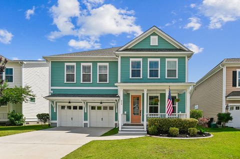Photo of 212 Calm Water Way, Summerville, SC 29486 (MLS # 26014697)