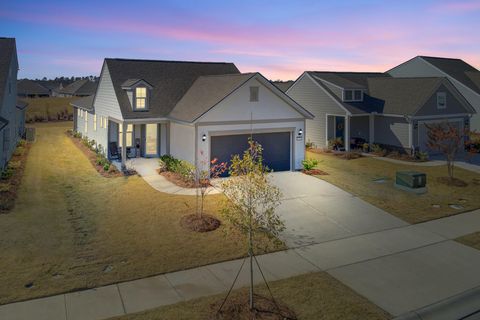 771 Blue Iris Way Summerville SC 29486