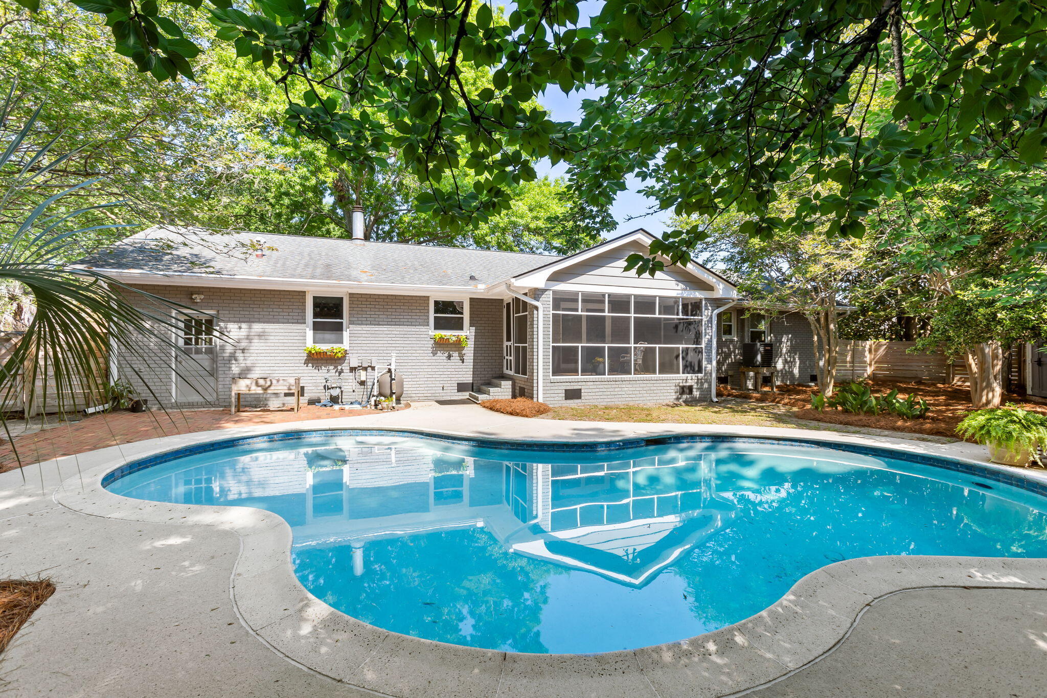 20 Huguenot Avenue