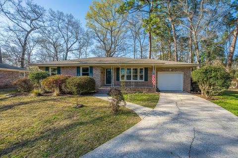 2012 Woodcliff Street Charleston SC 29414