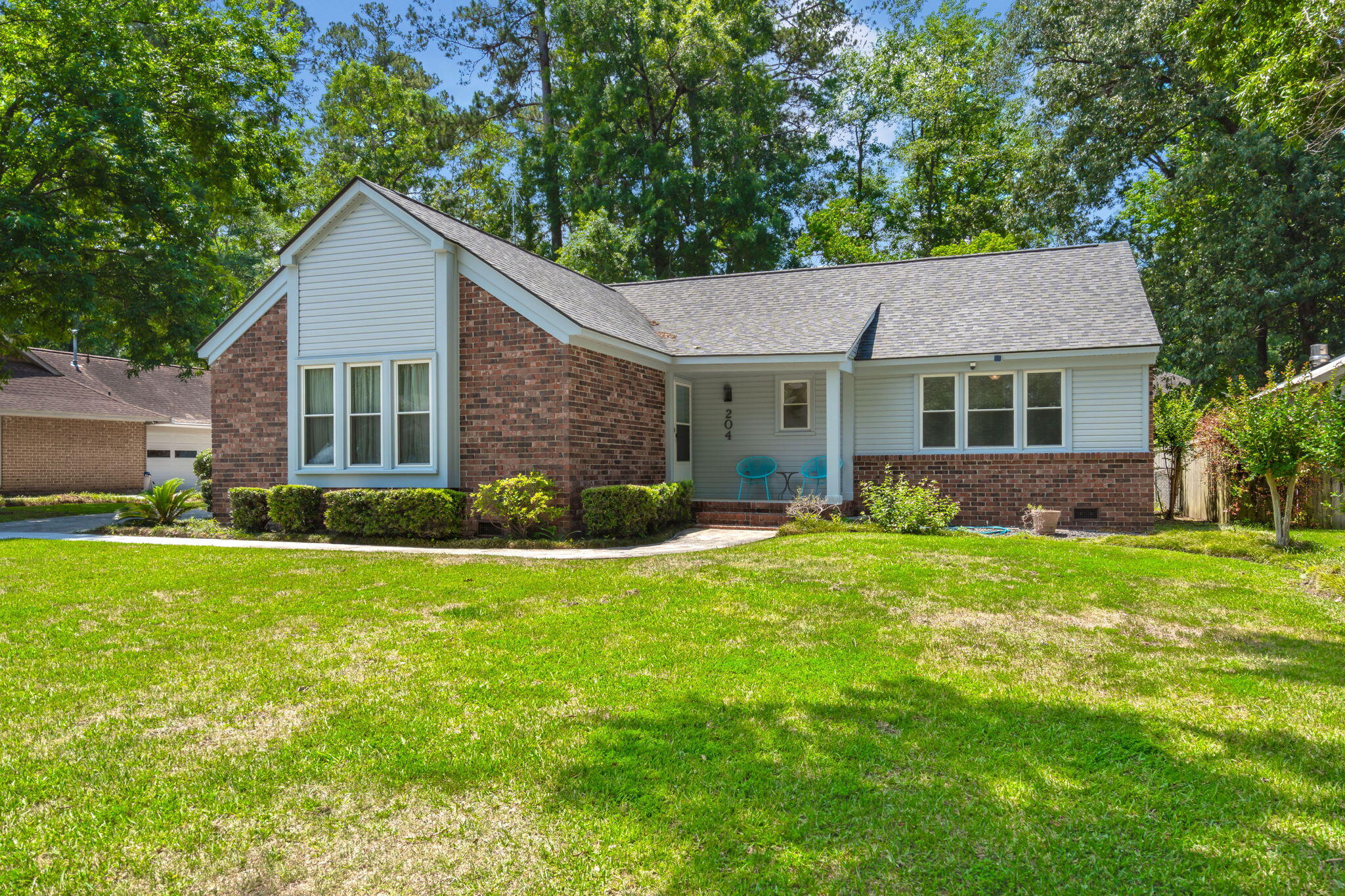 204 Runnymede Lane