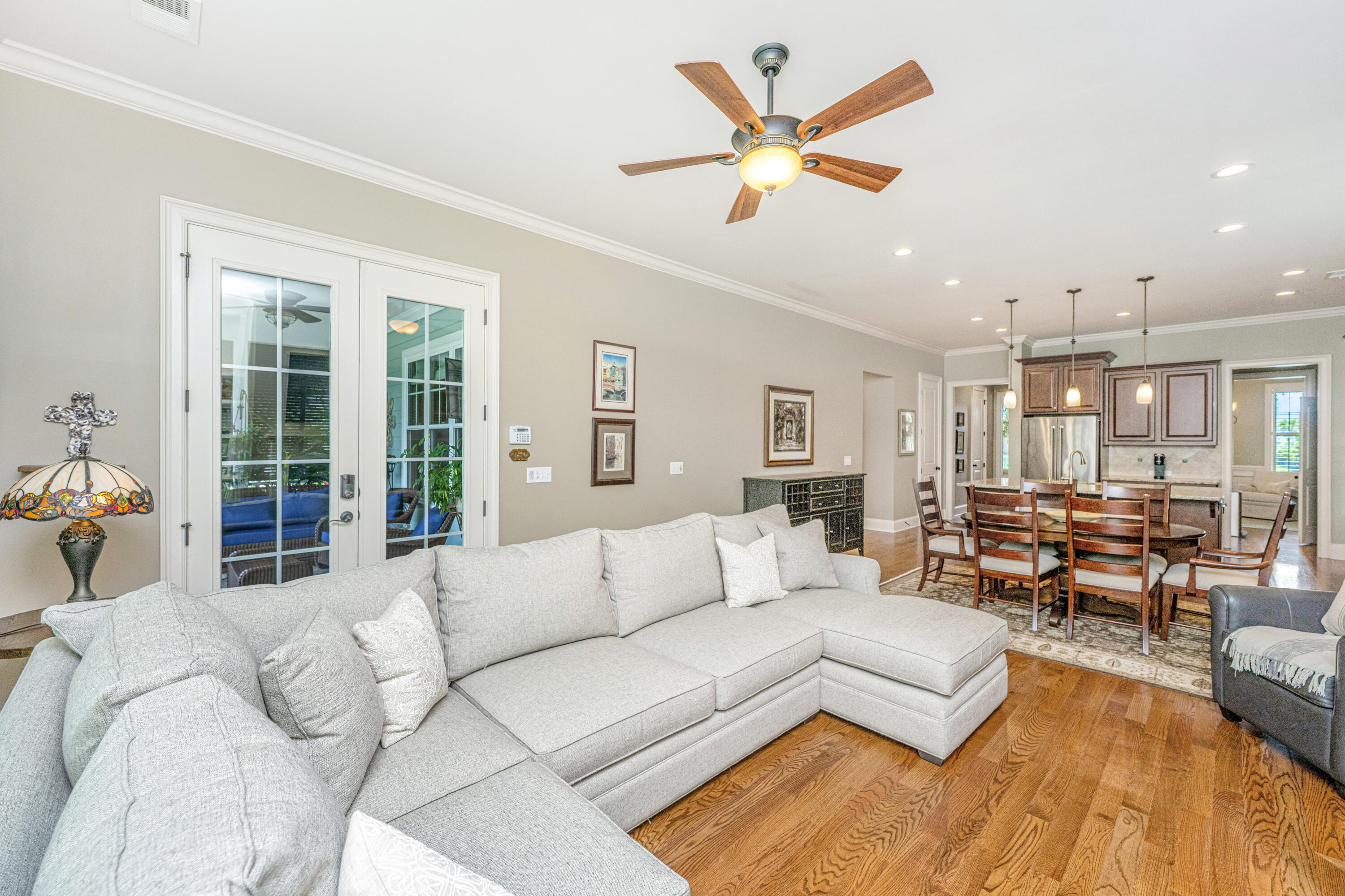 2800 River Vista Way