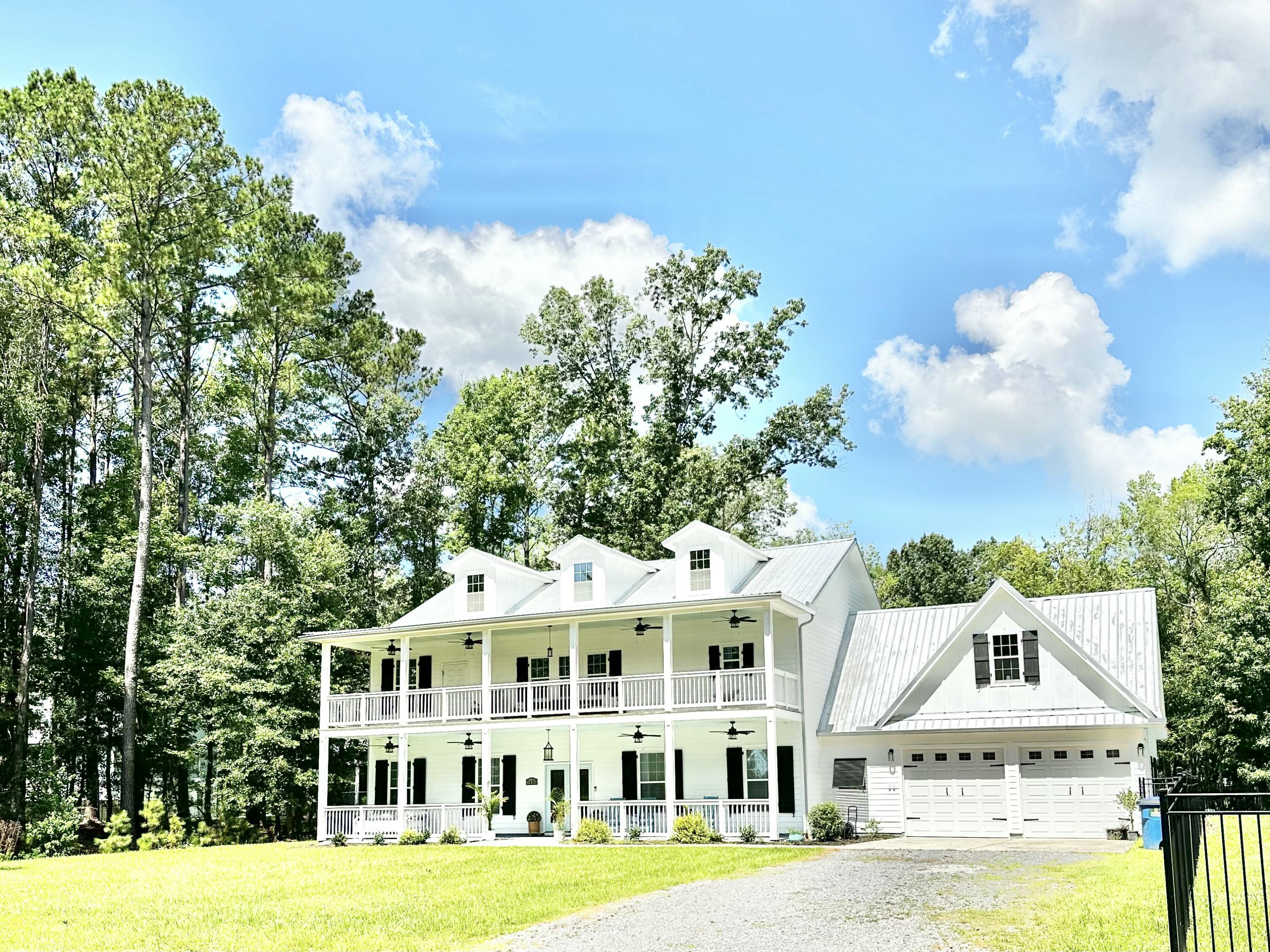 5681 Captain Kidd Road