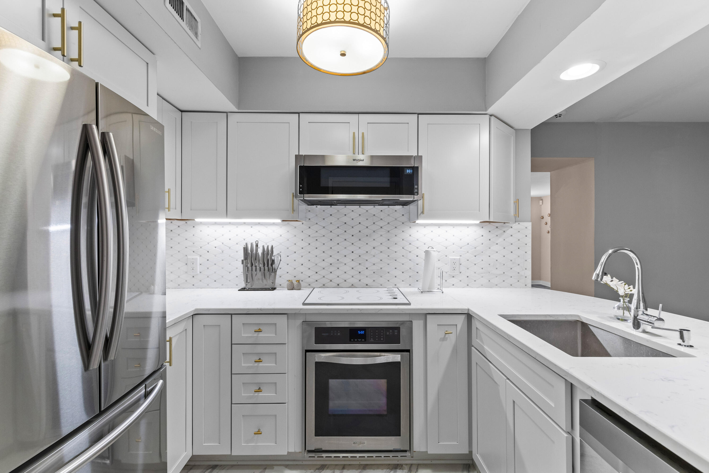 55 Ashley Avenue Apt 6