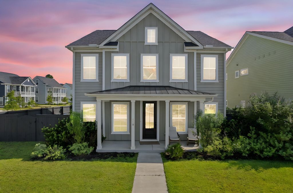 Photo of 119 Archdale Street, Summerville, SC 29486 (MLS # 25023007)
