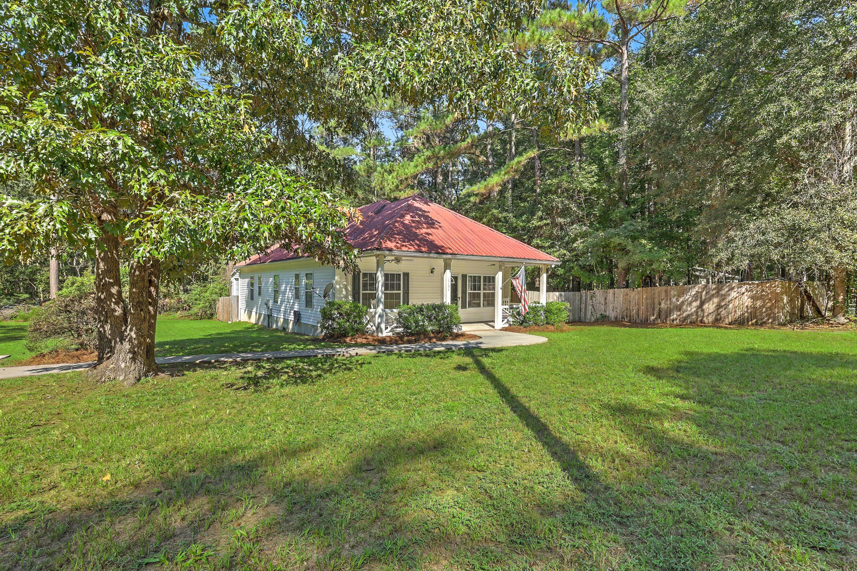 1761 Kenwood Road