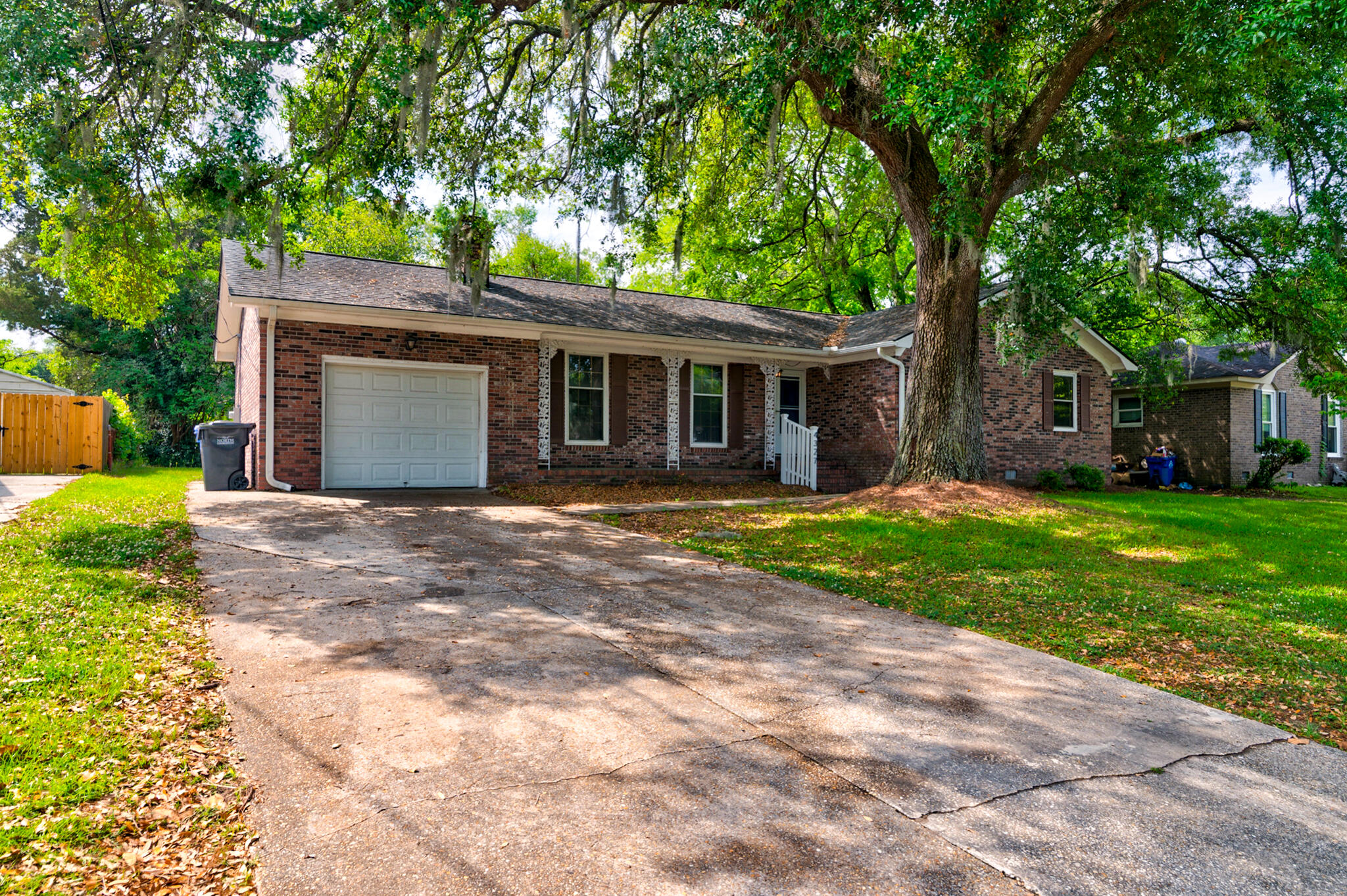 4327 Bream Road