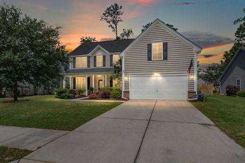 Photo of 103 Lahina Cove, Summerville, SC 29483 (MLS # 26013740)