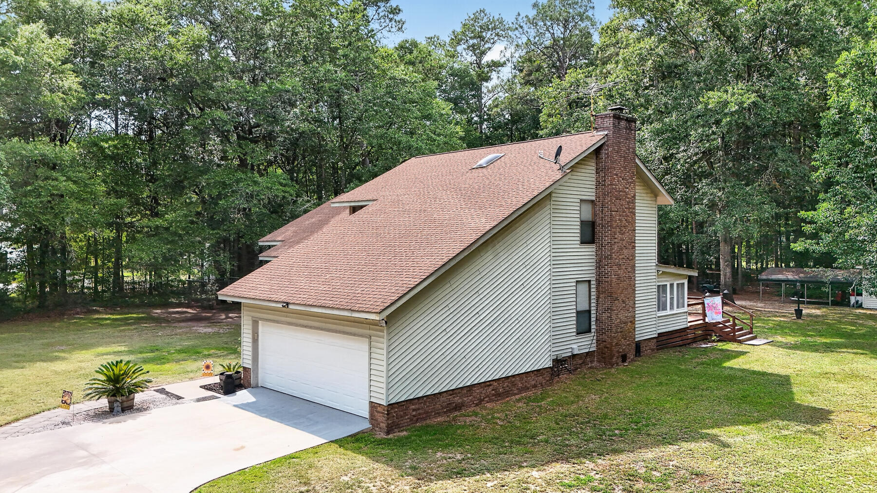 700 Highland Circle