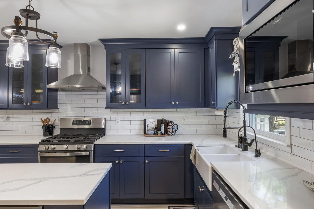 Photo of 9 1/2 Halsey Street, Charleston, SC 29401 (MLS # 26028968)