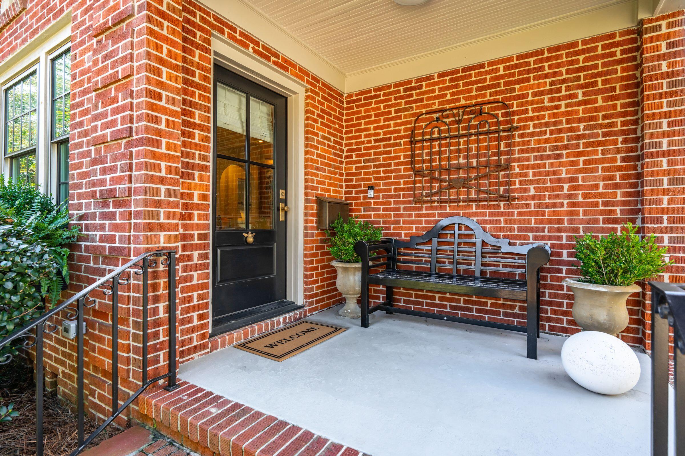 35 Yeadon Avenue