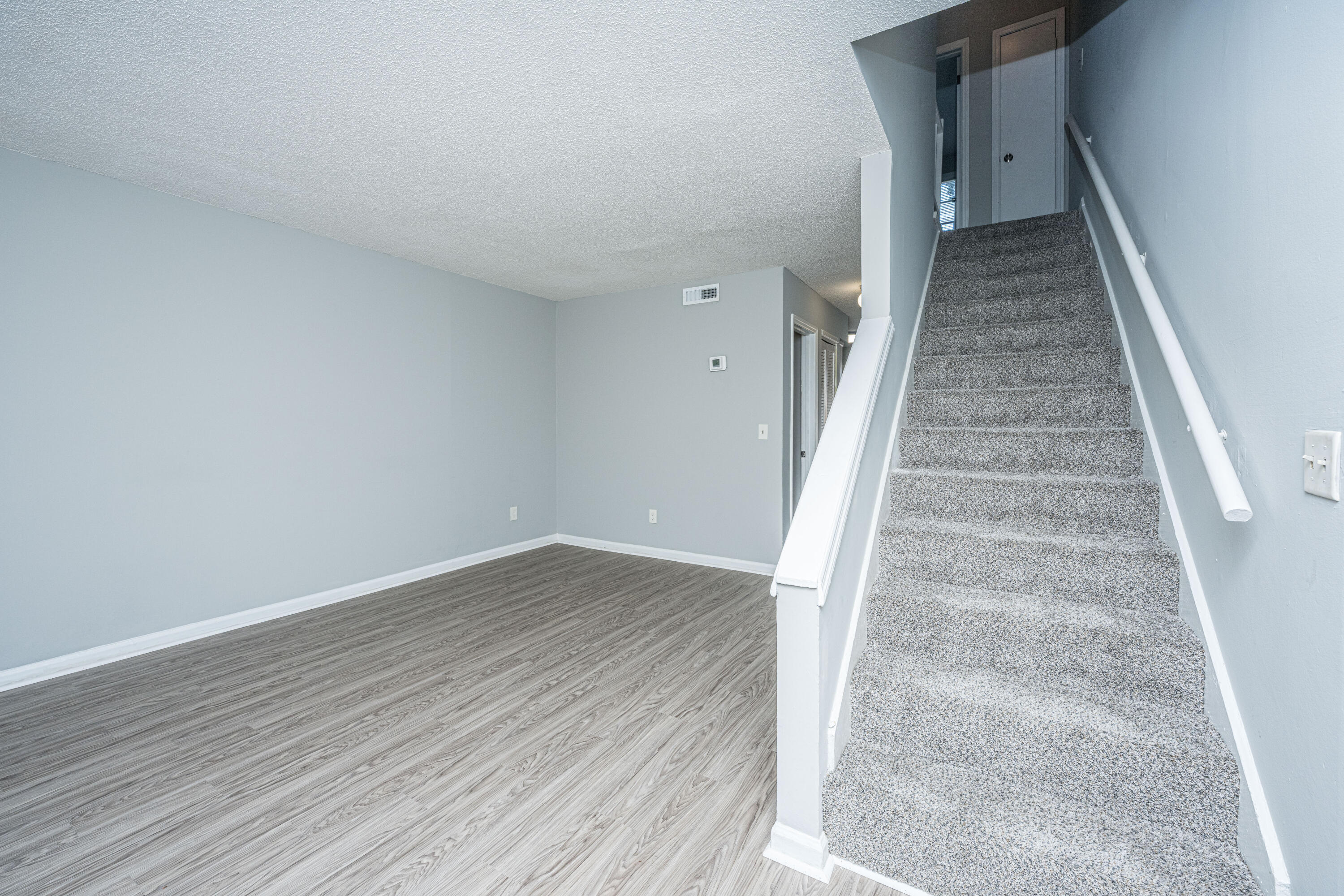 7653 Hunters Ridge Lane